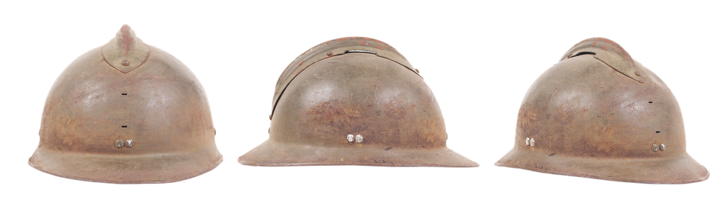 Dinas Damkar Pesisir Selatan Tangani Pohon Tumbang Di SMP Negeri